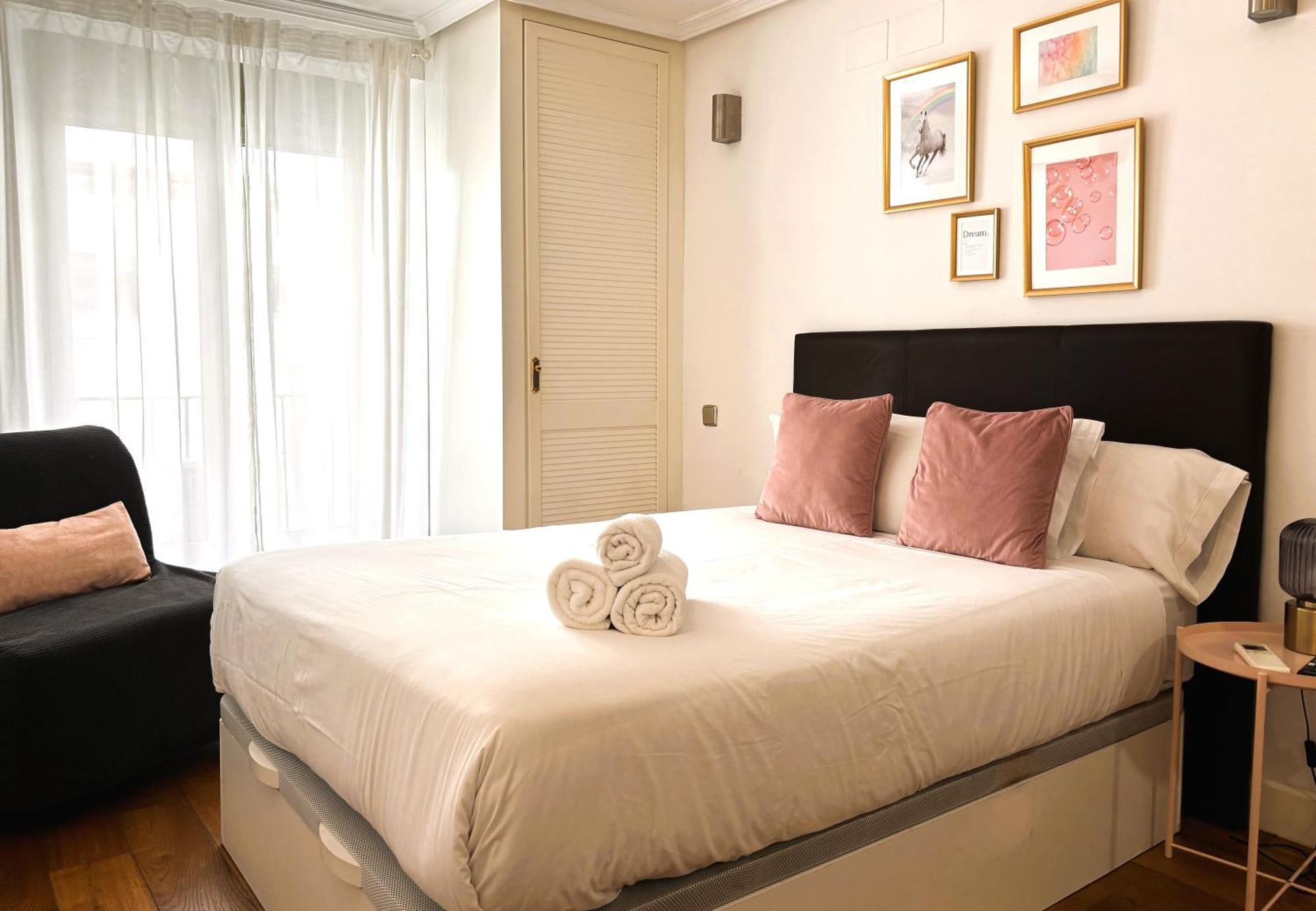 Chueca Apartamentos Noxi Madrid Exteriér fotografie